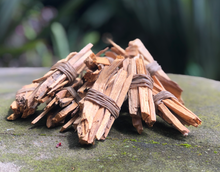 Cargar imagen en el visor de la galería, Palo Santo y Cáñamo